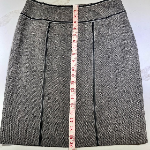MICHAEL KORS Pencil Skirt Black/White Tweed, Size 2 - Picture 1 of 5